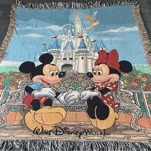 Walt Disney World Mickey & Minnie Blanket